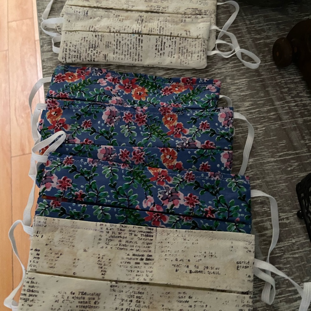 Face mask - Picture 2 of 4